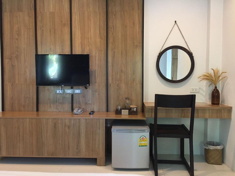 Buchita Nimman Hotel 3*
